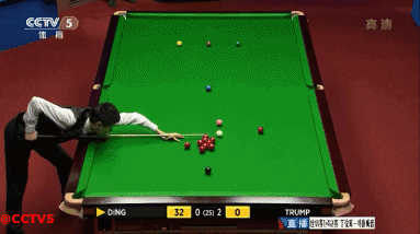 他在球场上 他在球场上