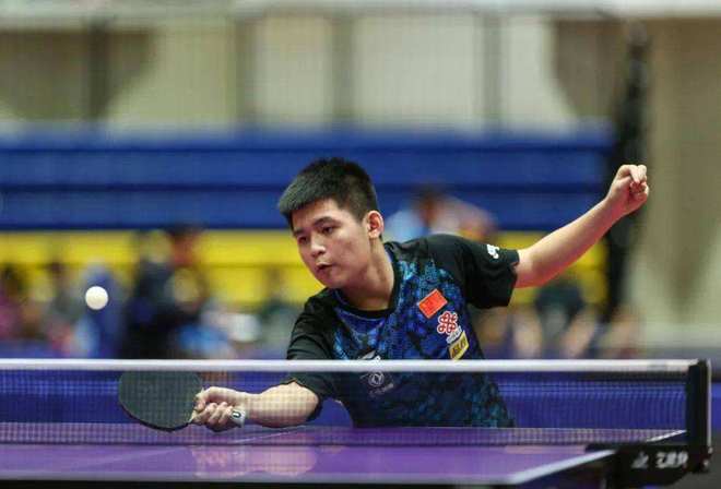 戴维斯在防 戴维斯在防