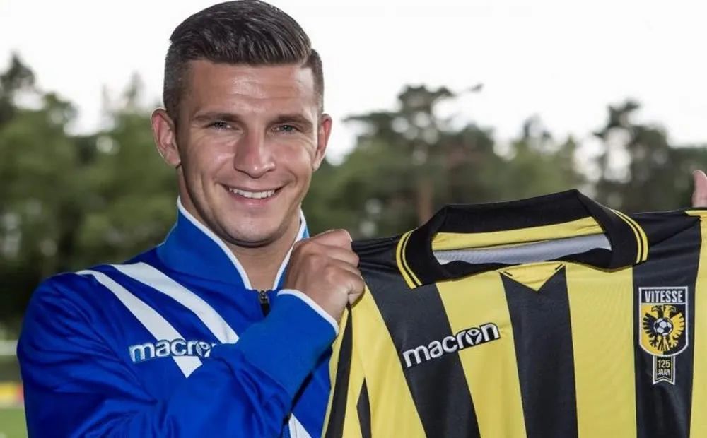 她们不仅在 她们不仅在